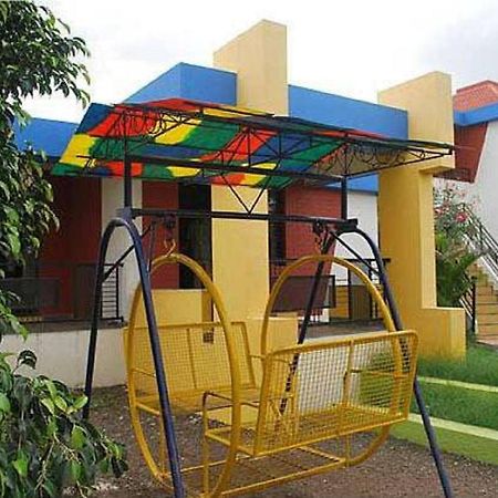 شيردي Sanskruti Heritage Resort المظهر الخارجي الصورة