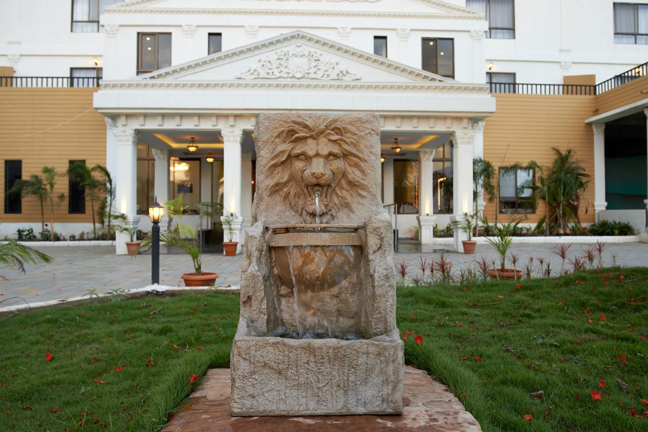 شيردي Sanskruti Heritage Resort المظهر الخارجي الصورة